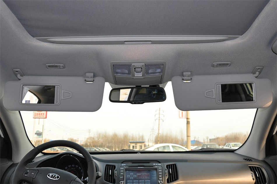  2012 2.0L  AT NAVI ռ