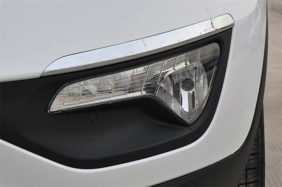 智跑 2012款 2.0L 两驱 AT NAVI 细节