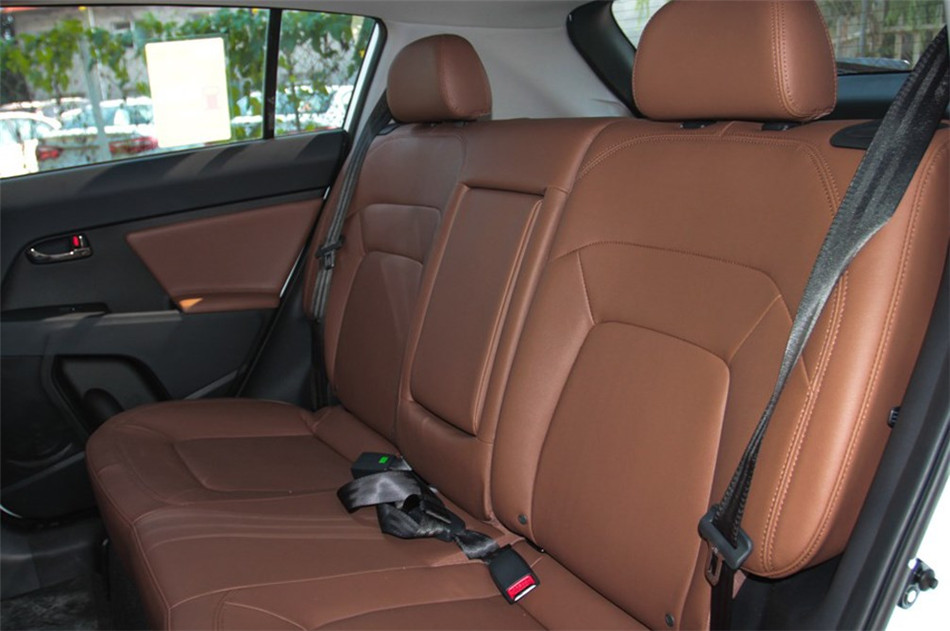  2014 2.0L AT ԶGLS οռ