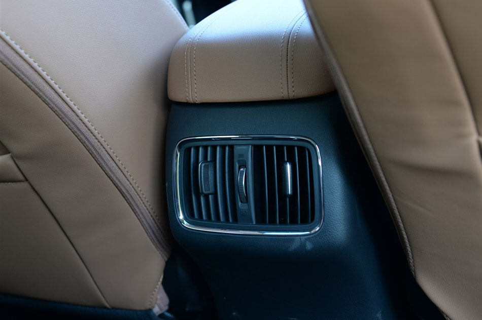 2015 2.4L ԶPremium οռ