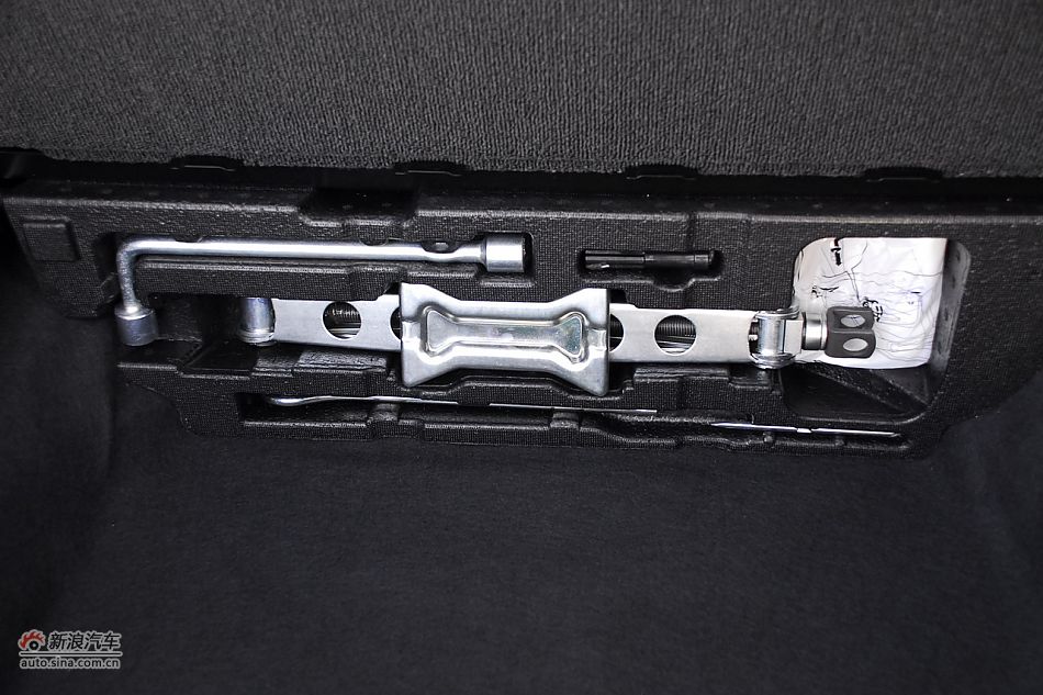 歌诗图内饰细节