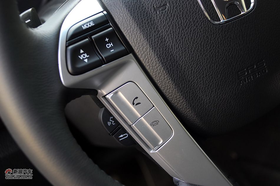 歌诗图内饰细节