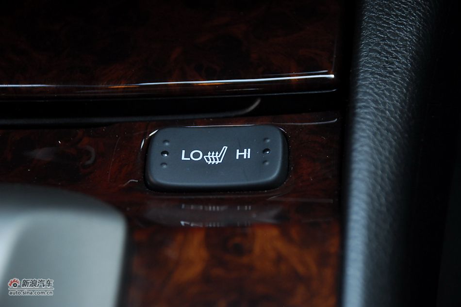 歌诗图内饰细节