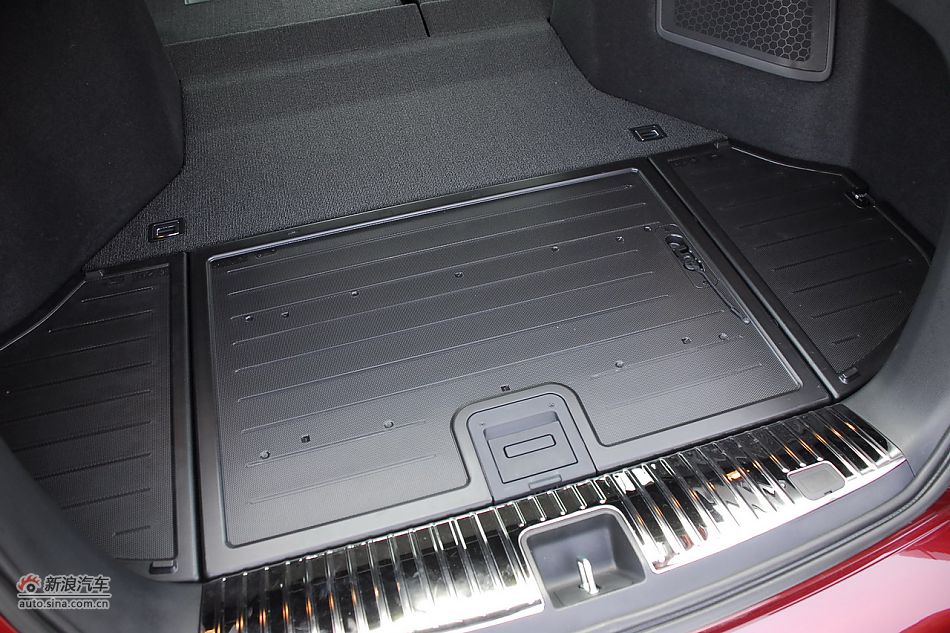 歌诗图内饰细节