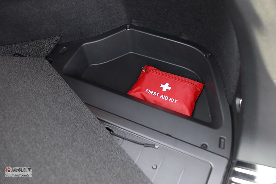 歌诗图内饰细节