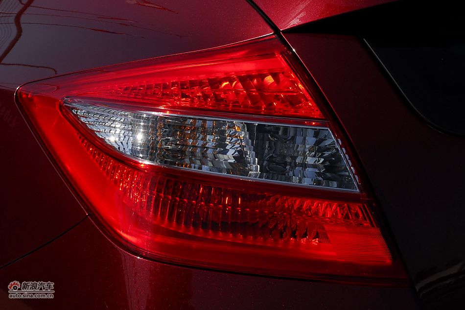 歌诗图外观细节