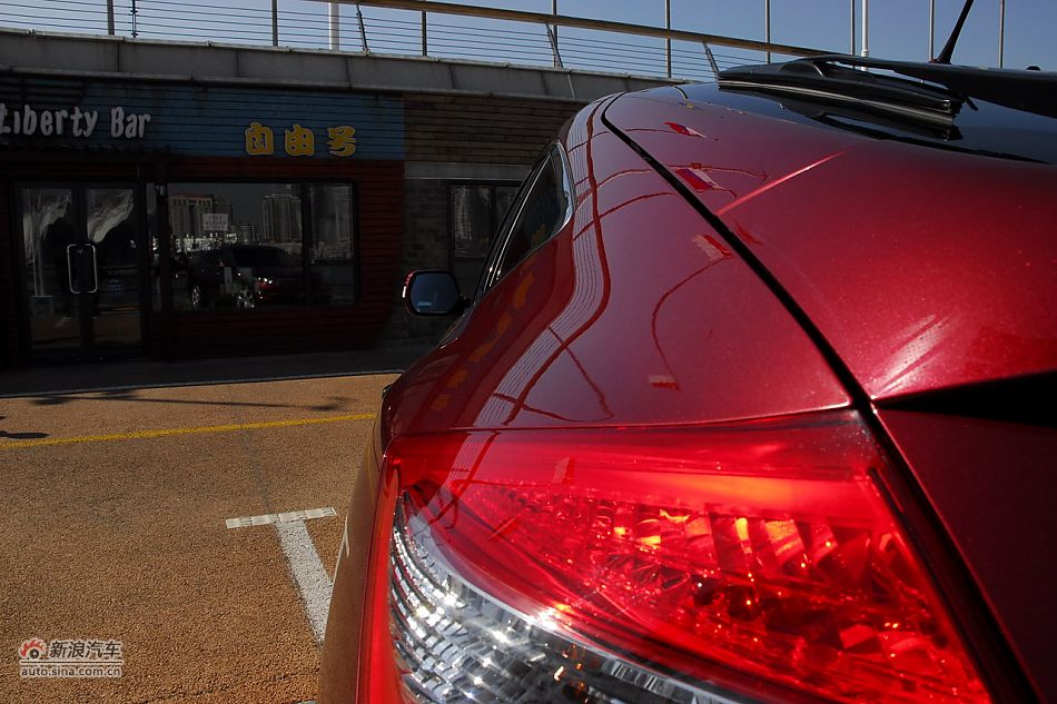 歌诗图外观细节