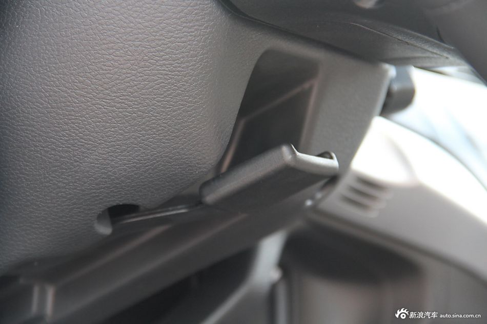 2012款歌诗图到店实拍