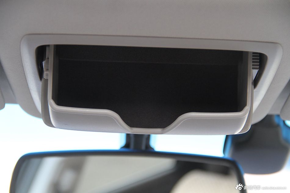 2012款歌诗图到店实拍