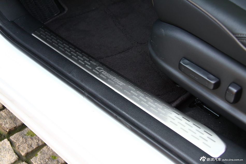 歌诗图2.4L尊享版