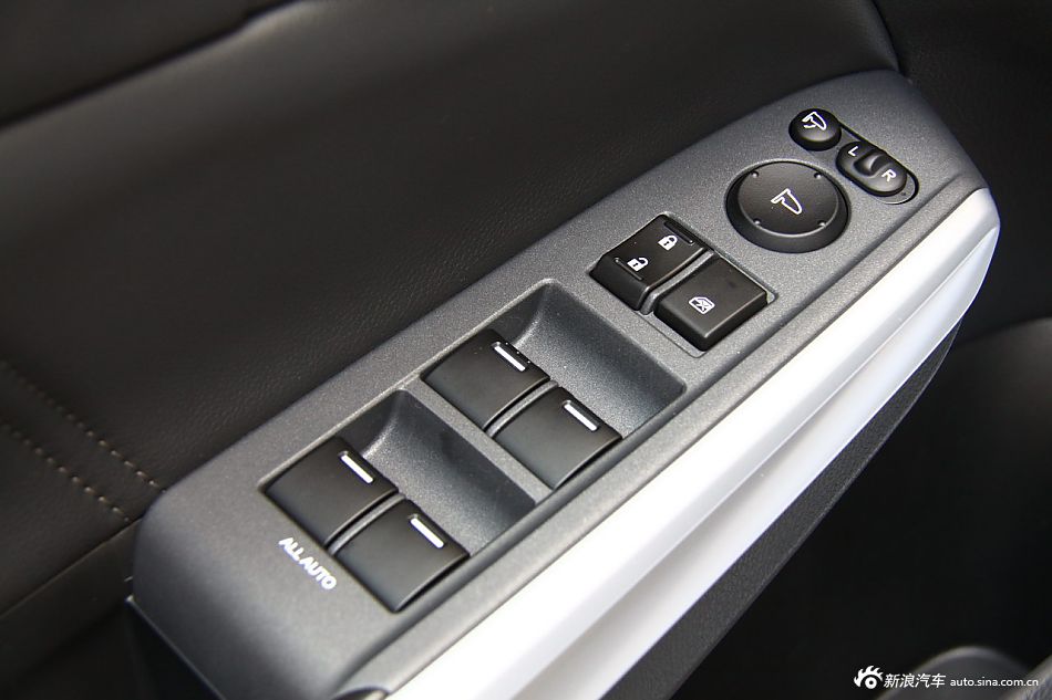 歌诗图2.4L尊享版