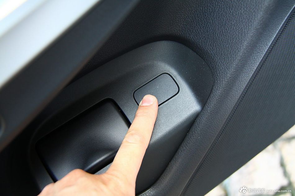 歌诗图2.4L尊享版