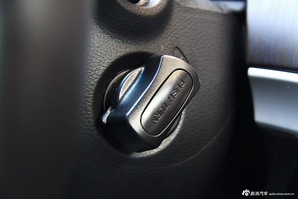 歌诗图2.4L尊享版