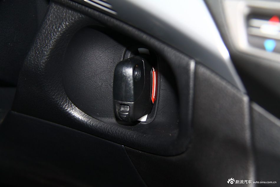 歌诗图2.4L尊享版