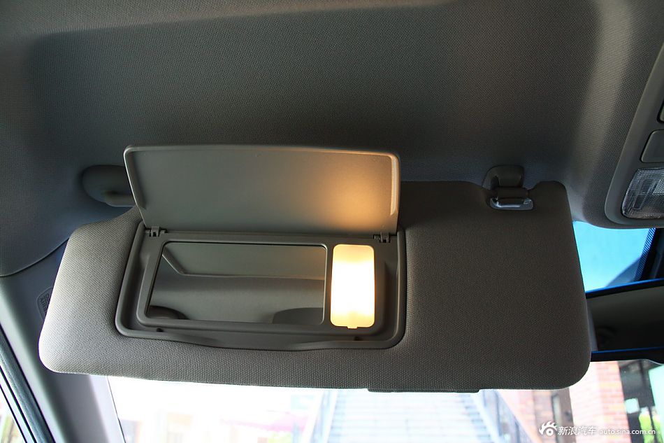 歌诗图2.4L尊享版