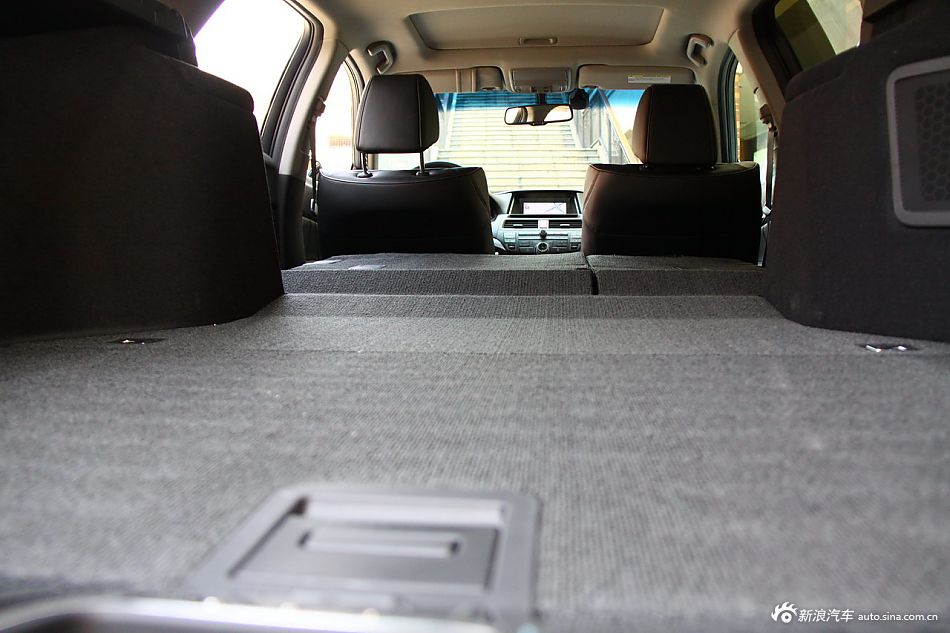 歌诗图2.4L尊享版