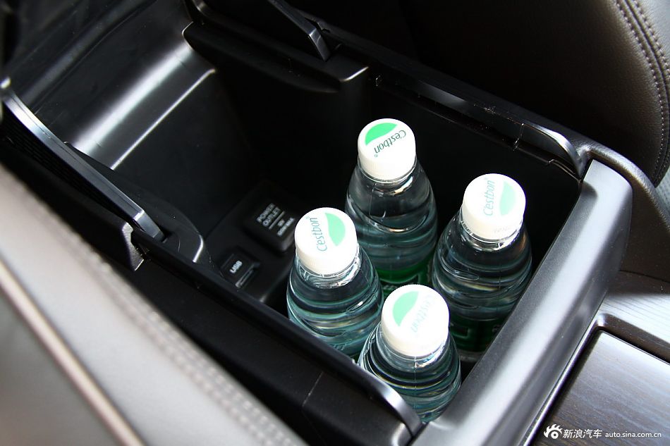 歌诗图2.4L尊享版