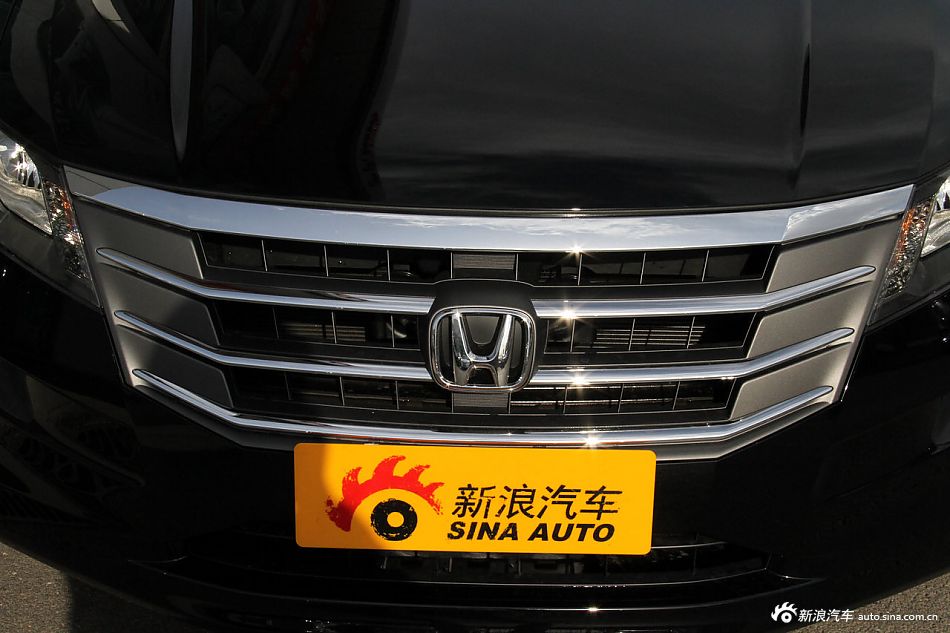 2012款歌诗图到店实拍