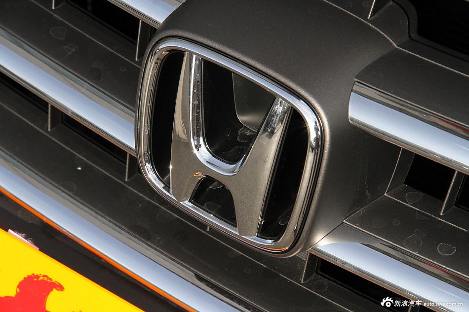 2012款歌诗图到店实拍