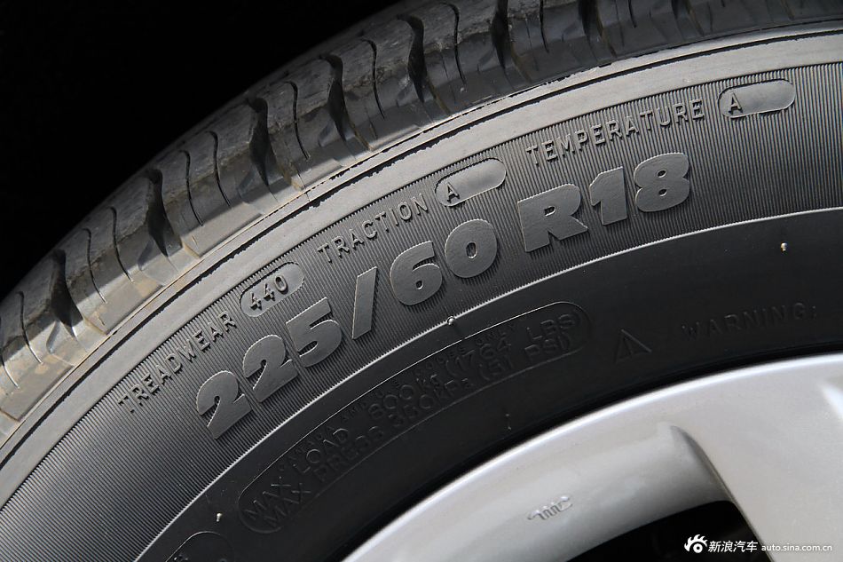 2012款歌诗图到店实拍