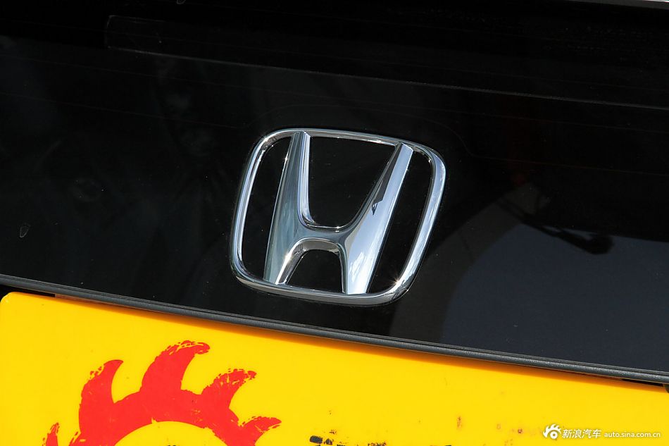 2012款歌诗图到店实拍