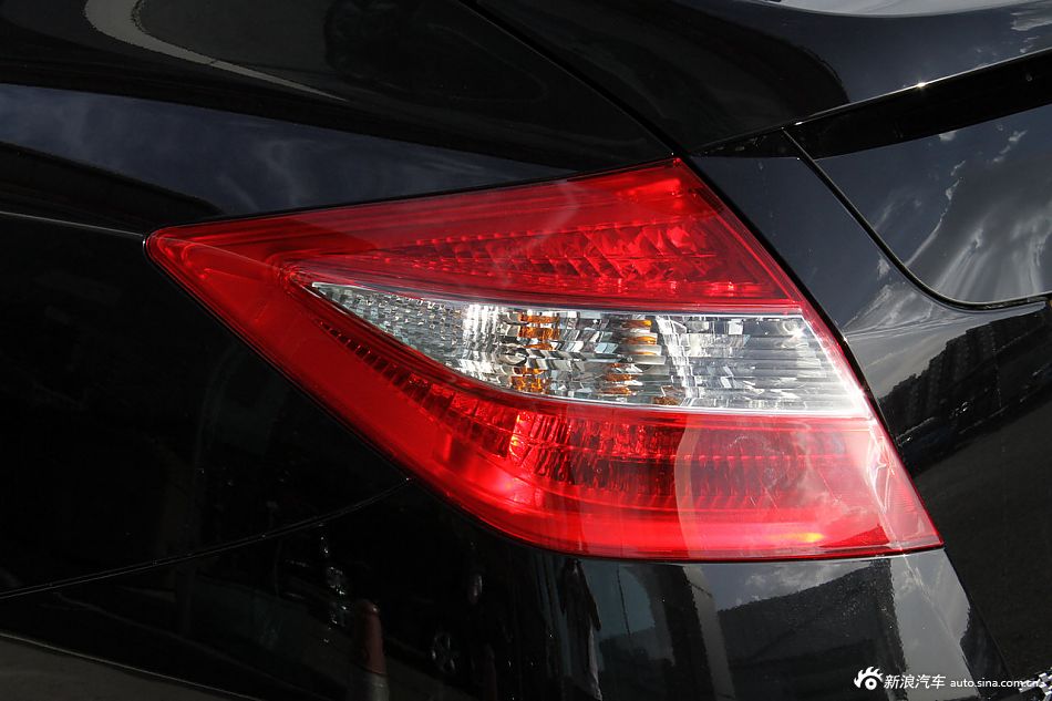 2012款歌诗图到店实拍