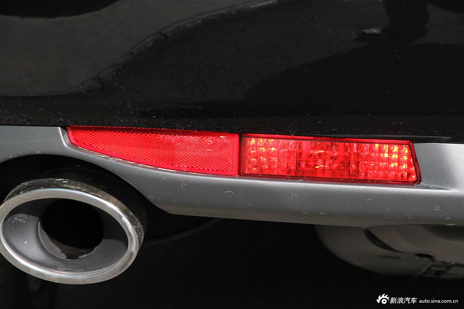 2012款歌诗图到店实拍