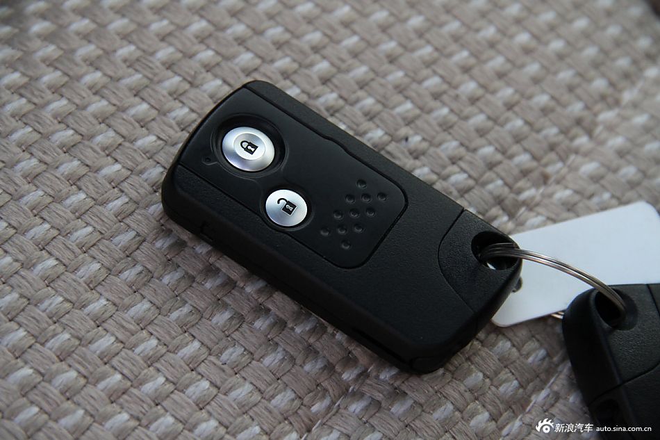 2012款歌诗图到店实拍