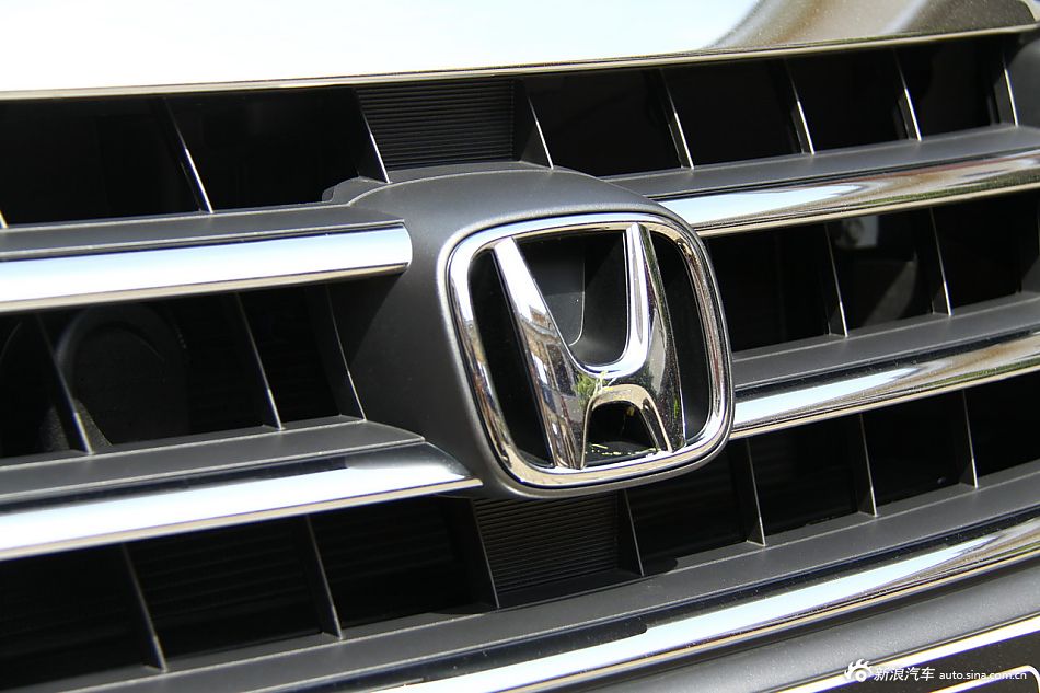 歌诗图2.4L尊享版