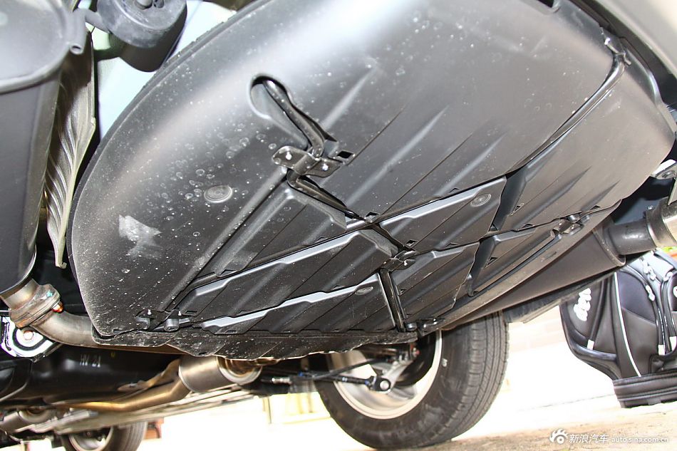 歌诗图2.4L尊享版