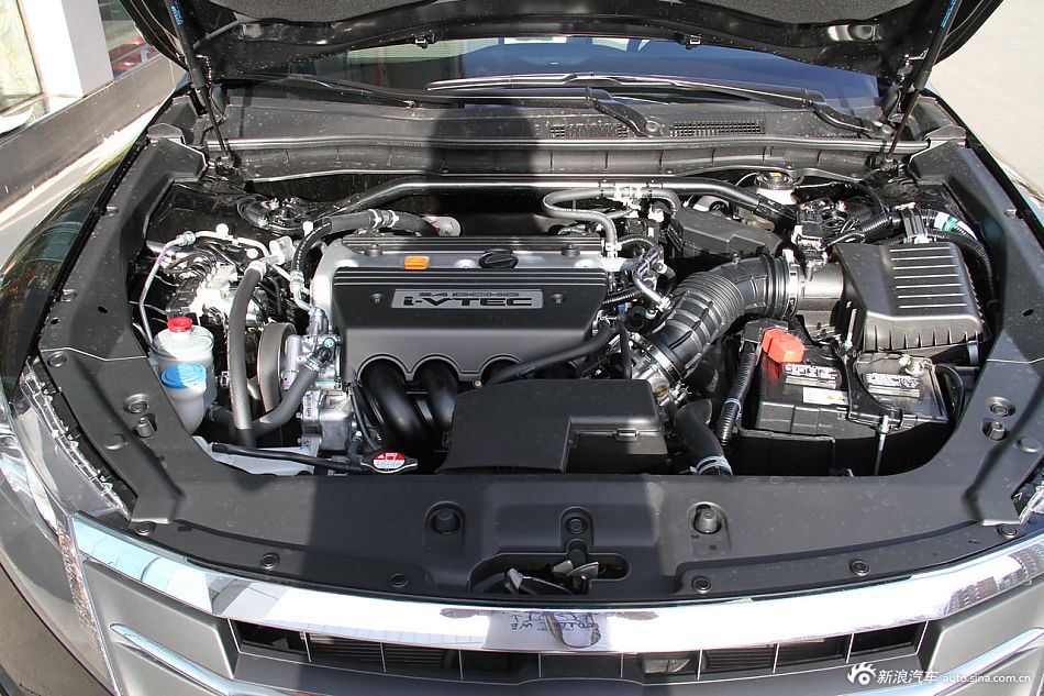 2012款歌诗图到店实拍