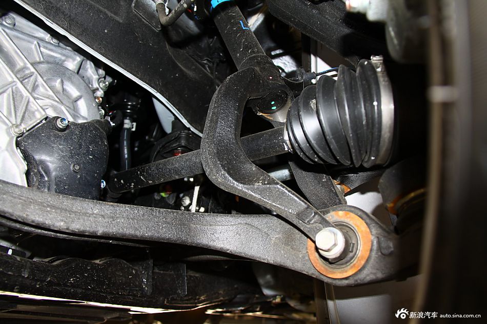 歌诗图2.4L尊享版