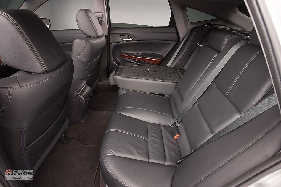 2012款本田歌诗图EX-L