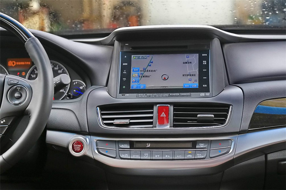 2014款 2.4L AT 豪华导航版 内饰