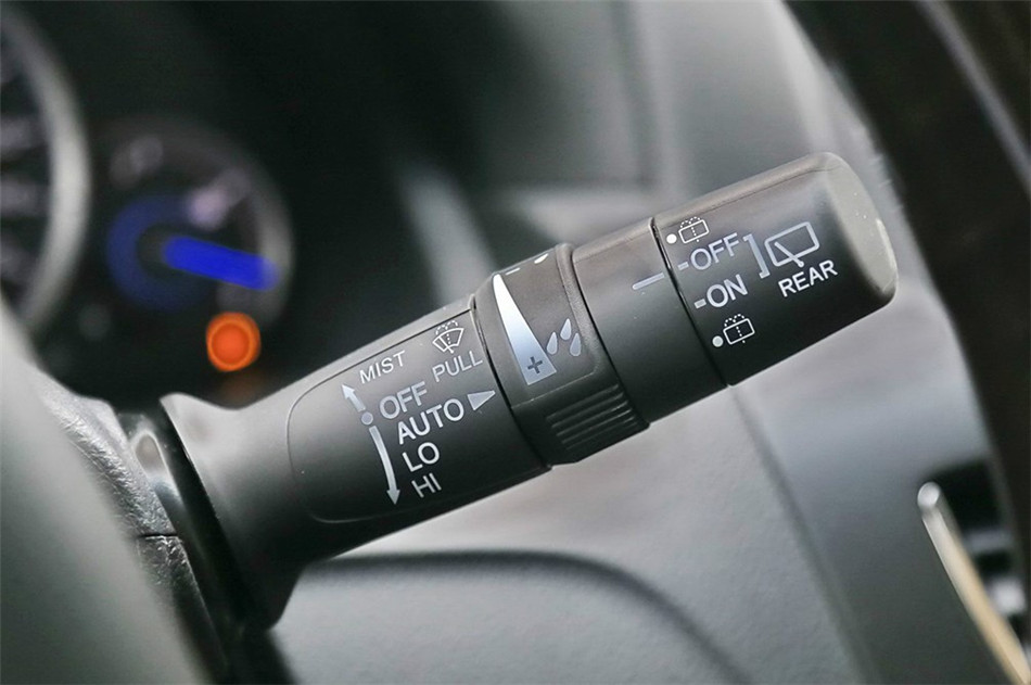 2014款 2.4L AT 豪华导航版 内饰