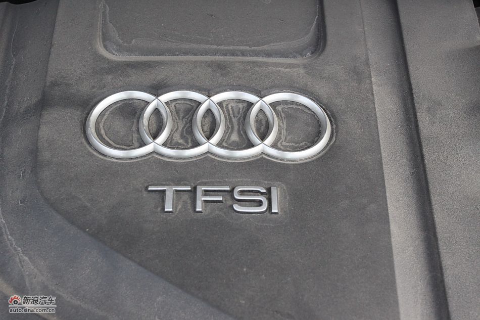 发动机、后备箱及悬挂