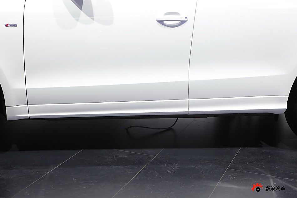 奥迪Q5 3.2 quattro