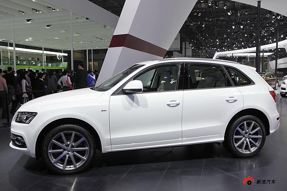 奥迪Q5 3.2 quattro