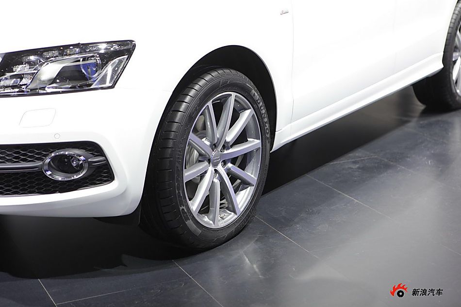 奥迪Q5 3.2 quattro