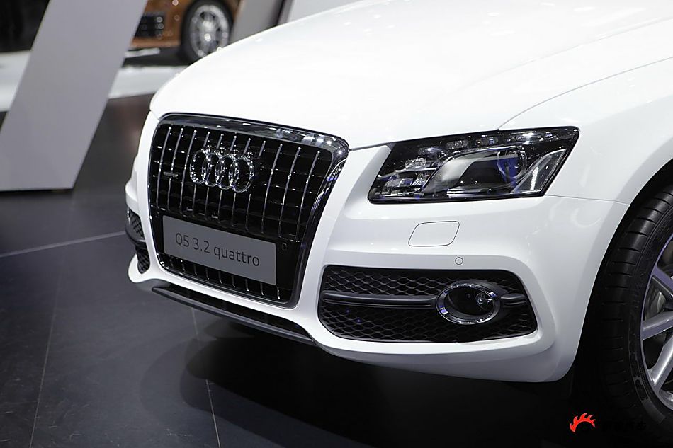 奥迪Q5 3.2 quattro