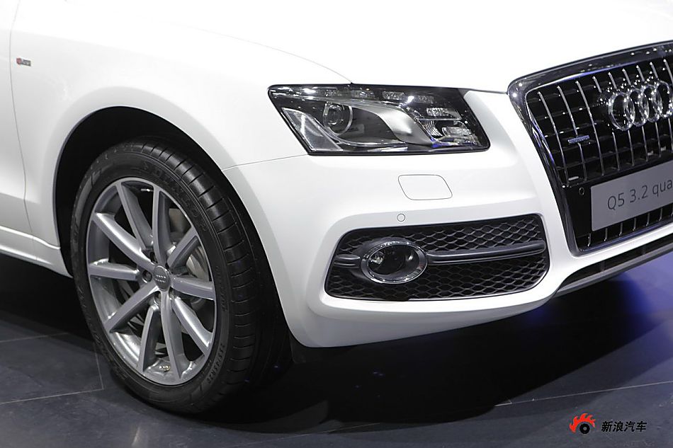 奥迪Q5 3.2 quattro