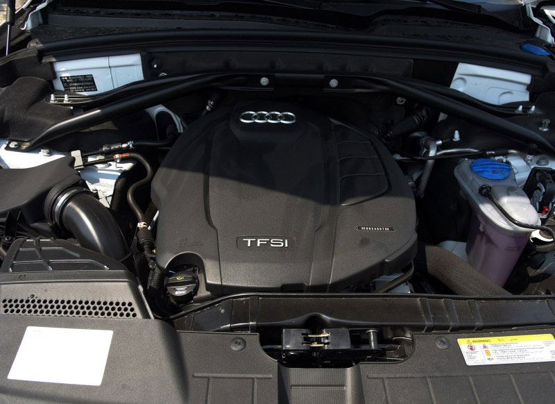 2016款 40 TFSI 技术型 引擎