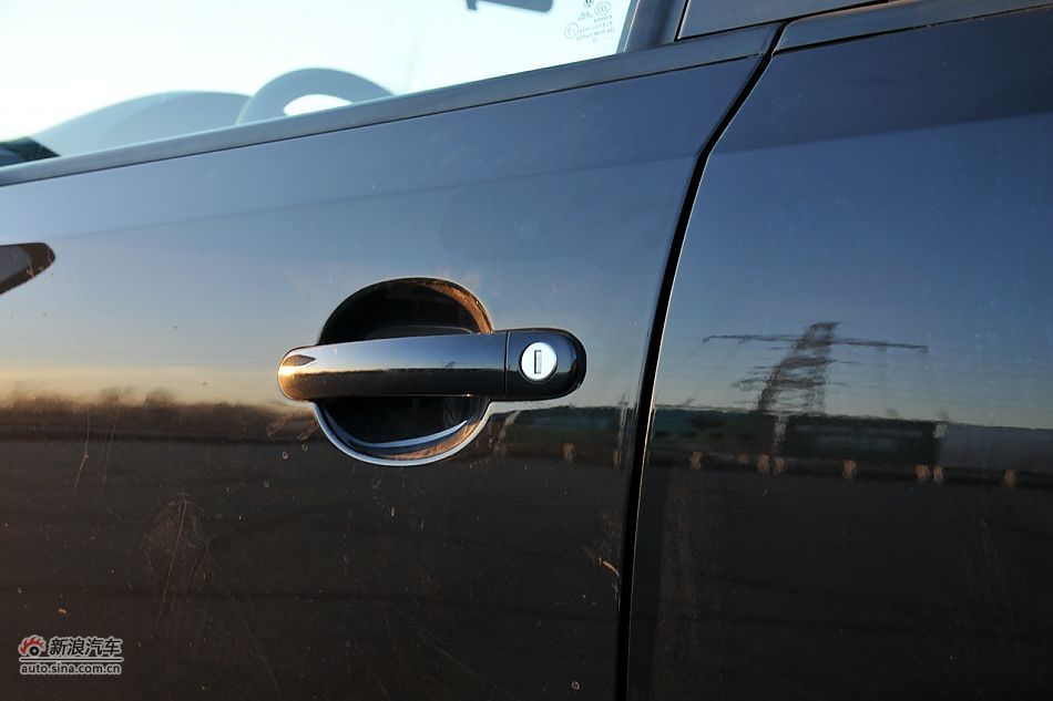 2011款POLO致酷版1.4L自动实拍