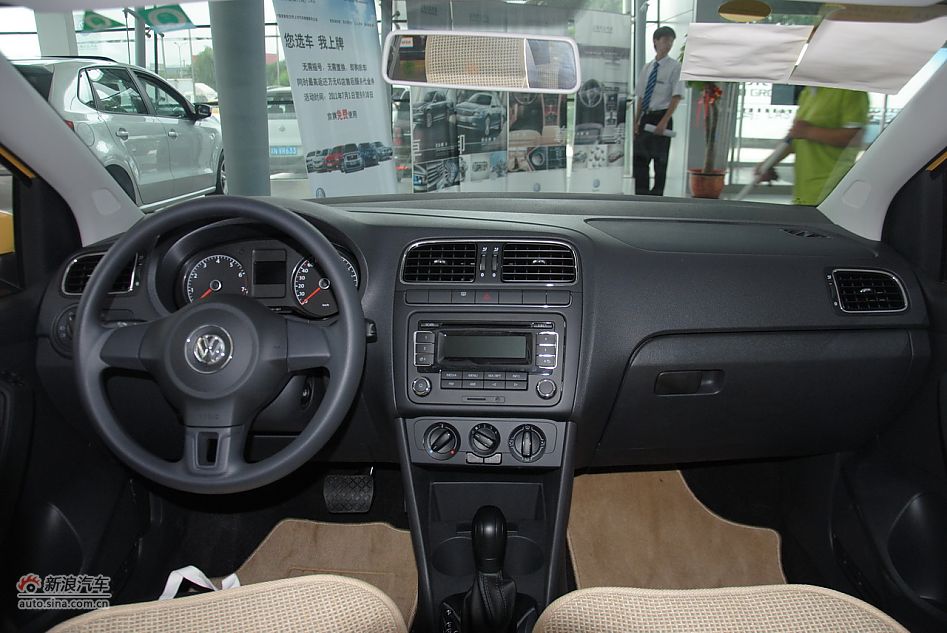 2011款POLO致尚版1.4自动