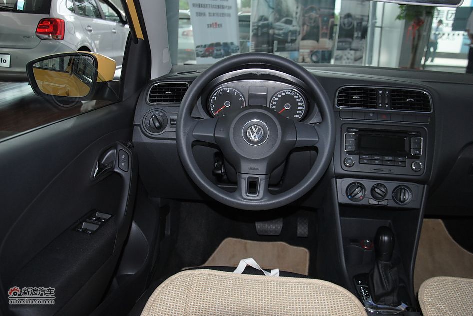 2011款POLO致尚版1.4自动