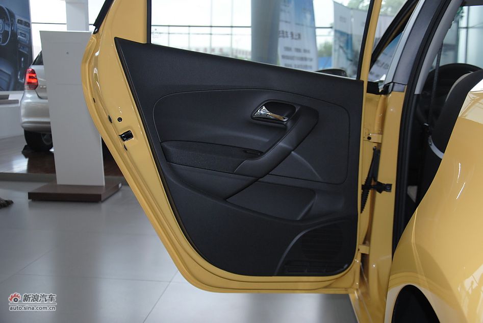 2011款POLO致尚版1.4自动