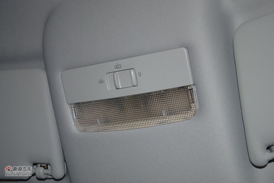 2011款POLO致尚版1.4自动