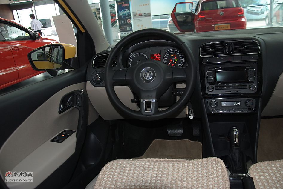 2011款POLO致酷版1.6自动