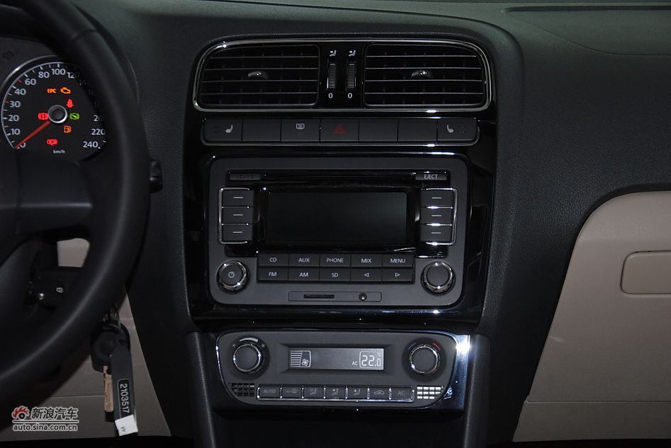 2011款POLO致酷版1.6自动