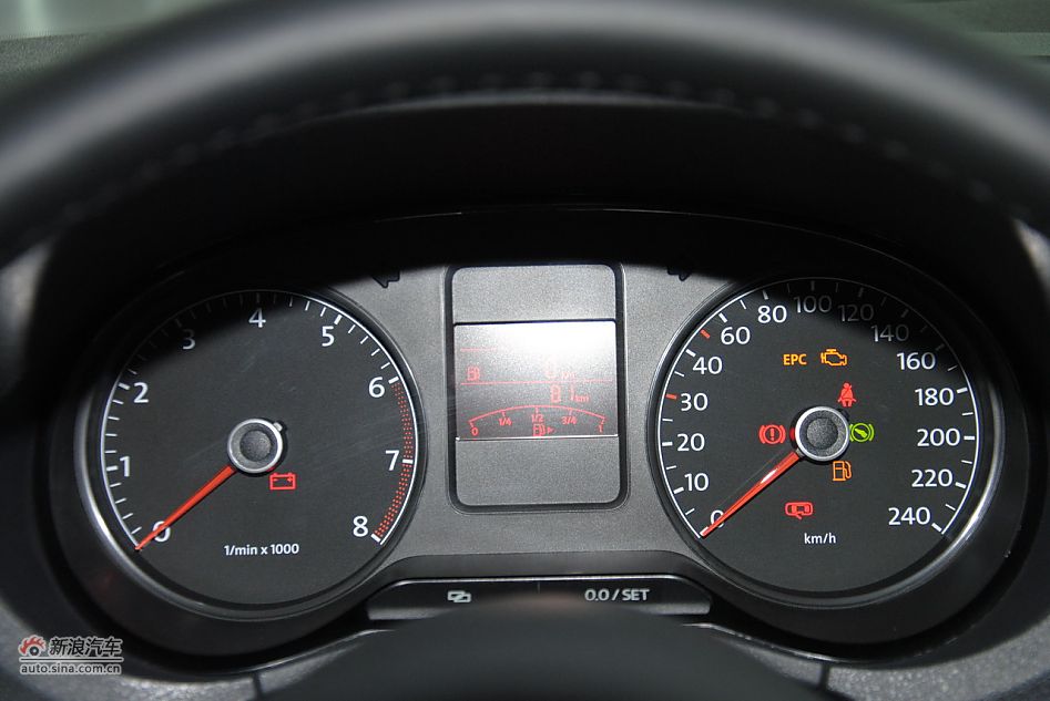 2011款POLO致酷版1.6自动